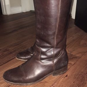 **Gently worn** FRYE Melissa Button-Pull Boot